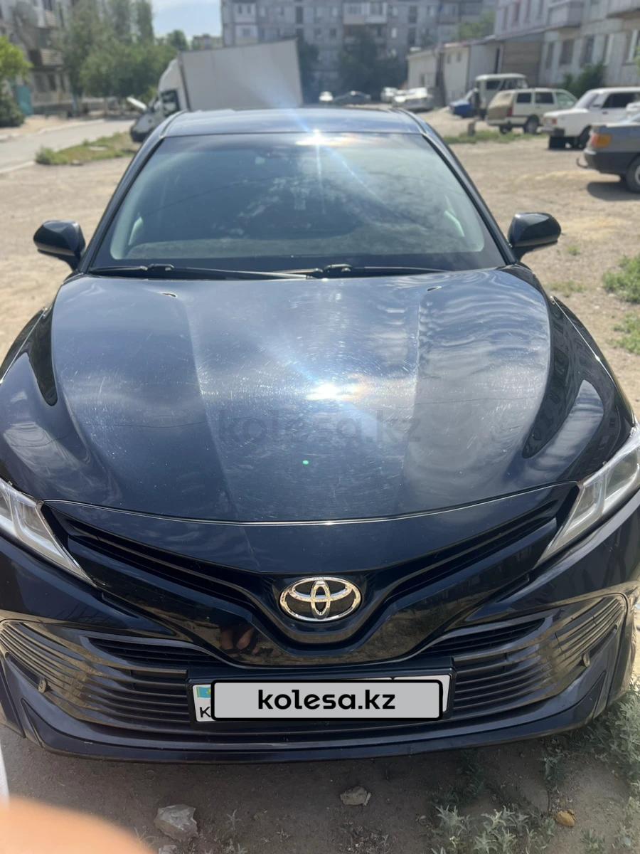 Toyota Camry 2019 г.