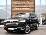 Toyota Land Cruiser Premium+ 2023 года за 63 000 000 тг. в Тараз