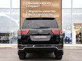 Toyota Land Cruiser Premium+ 2023 года за 63 000 000 тг. в Тараз – фото 4