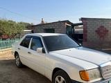 Mercedes-Benz E 230 1991 годаfor1 450 000 тг. в Жанатас