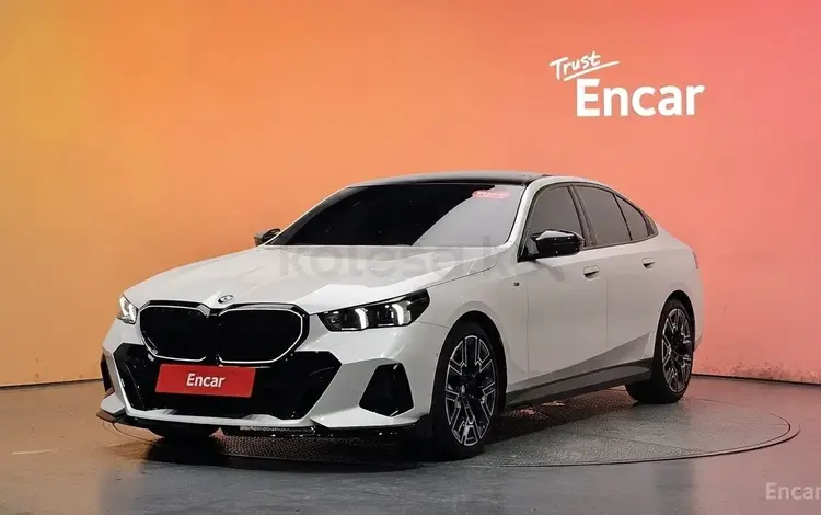 BMW 530 XDrive 2025 года за 33 700 000 тг. в Алматы