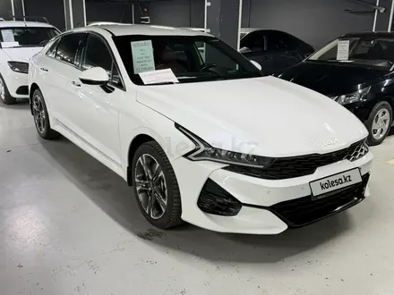 Kia K5 2023 года за 13 500 000 тг. в Астана