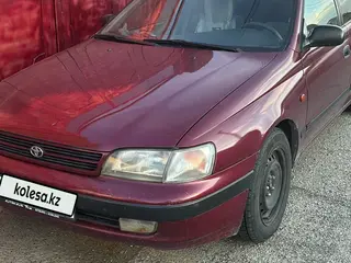 Toyota Carina E