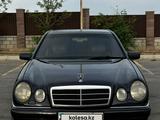 Mercedes-Benz E 280 1996 года за 2 100 000 тг. в Алматы
