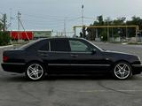 Mercedes-Benz E 280 1996 года за 2 100 000 тг. в Алматы – фото 3