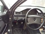 Mercedes-Benz E 200 1988 годаfor1 500 000 тг. в Усть-Каменогорск – фото 3