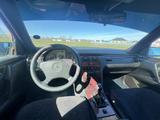 Mercedes-Benz E 230 1996 года за 1 980 000 тг. в Уральск – фото 5