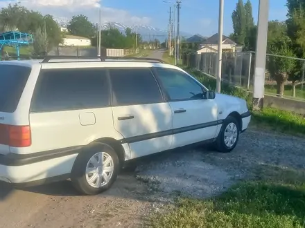 Volkswagen Passat 1995 годаүшін1 300 000 тг. в Шымкент – фото 4