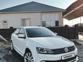 Volkswagen Jetta 2017 годаfor8 600 000 тг. в Атырау – фото 5