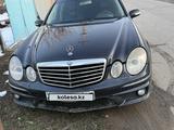 Mercedes-Benz E 320 2002 года за 2 900 000 тг. в Алматы – фото 5