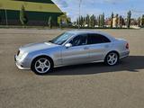 Mercedes-Benz E 320 2002 года за 6 500 000 тг. в Костанай – фото 3