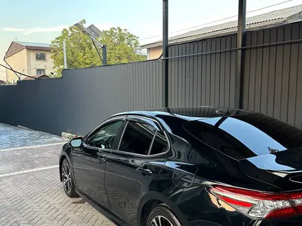 Toyota Camry 2020 года за 12 000 000 тг. в Алматы – фото 6