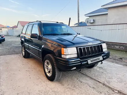 Jeep Grand Cherokee 1993 года за 18 500 000 тг. в Атырау – фото 69