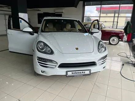 Porsche Cayenne 2012 года за 18 000 000 тг. в Астана – фото 5