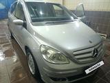 Mercedes-Benz B 180 2008 годаүшін4 800 000 тг. в Караганда – фото 2