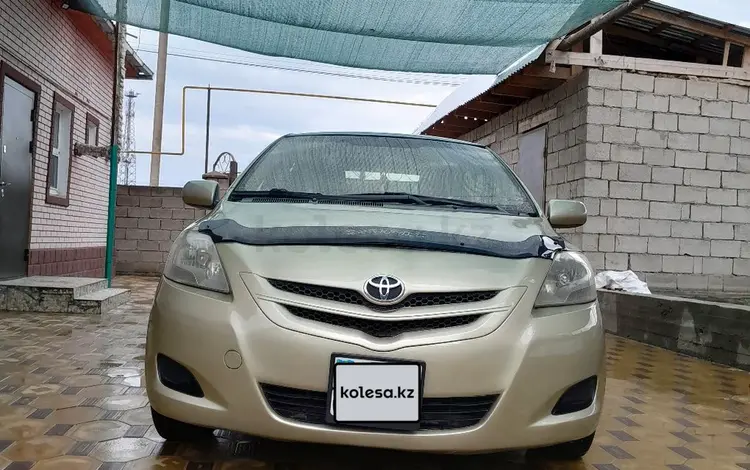 Toyota Yaris 2006 годаүшін3 200 000 тг. в Тараз