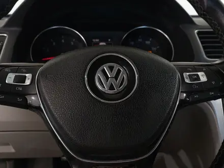 Volkswagen Passat 2018 года за 6 390 000 тг. в Шымкент – фото 18