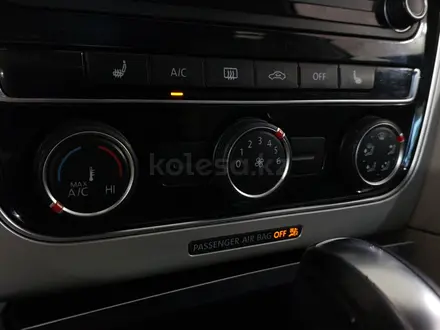 Volkswagen Passat 2018 года за 6 390 000 тг. в Шымкент – фото 21