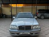 Mercedes-Benz C 180 2000 годаfor3 600 000 тг. в Актау – фото 3