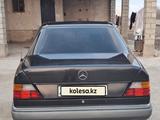 Mercedes-Benz E 200 1991 года за 1 800 000 тг. в Шымкент – фото 3