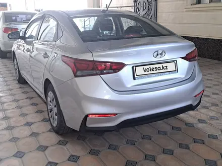 Hyundai Accent 2019 года за 7 100 000 тг. в Шымкент