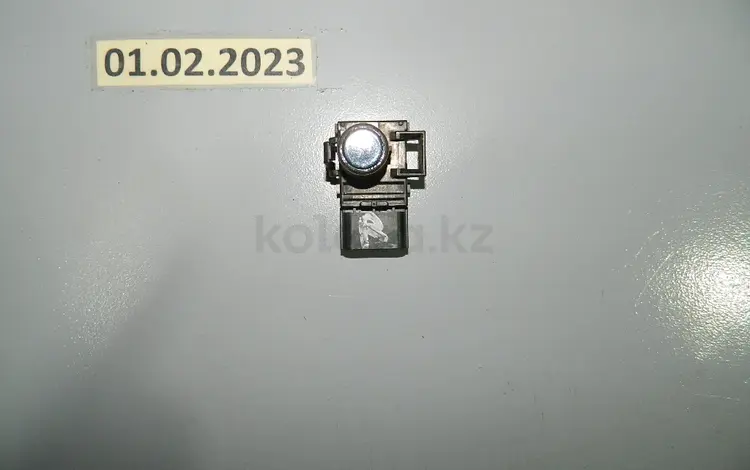 Парктроник заднего бампераүшін19 000 тг. в Алматы