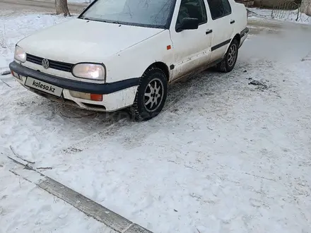 Volkswagen Vento 1993 года за 570 000 тг. в Павлодар – фото 2