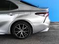 Toyota Camry 2021 года за 8 454 100 тг. в Шымкент – фото 7