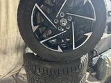 Зимняя резина с дисками за 360 000 тг. в Караганда