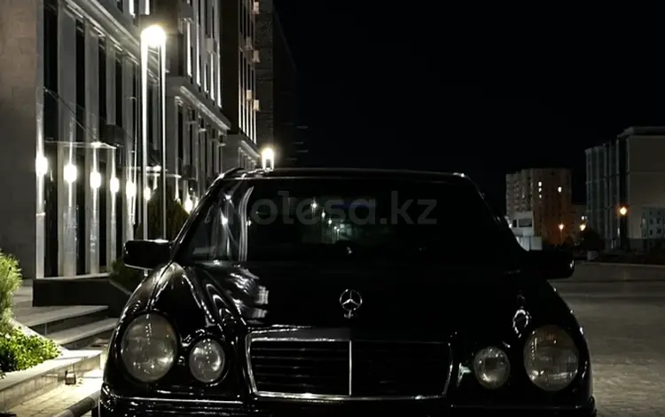 Mercedes-Benz E 320 1997 года за 3 850 000 тг. в Актау