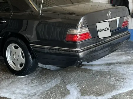 Mercedes-Benz E 280 1995 года за 4 000 000 тг. в Алматы – фото 7