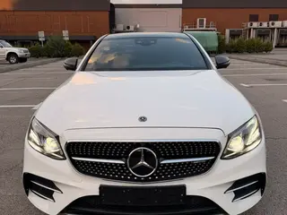 Mercedes-Benz E 43 AMG