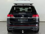 Volkswagen Teramont 2021 годаүшін17 390 000 тг. в Астана – фото 4