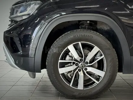 Volkswagen Teramont 2021 года за 17 390 000 тг. в Астана – фото 18
