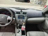 Toyota Camry 2010 года за 6 200 000 тг. в Актобе – фото 5