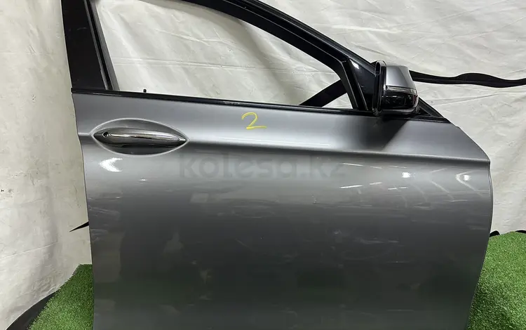 Двери BMW F10 5 серия за 90 000 тг. в Талдыкорган