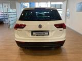 Volkswagen Tiguan 2018 года за 10 790 000 тг. в Алматы – фото 5