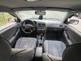 Toyota Avensis 1999 года за 2 750 000 тг. в Алматы – фото 4