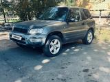 Toyota RAV4 1998 года за 1 500 000 тг. в Аксай