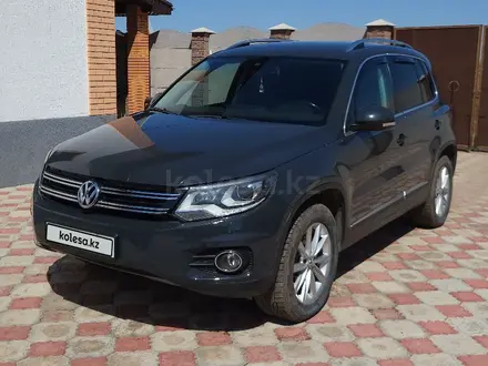 Volkswagen Tiguan 2014 года за 8 990 000 тг. в Астана