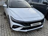 Hyundai Elantra 2024 годаfor8 900 000 тг. в Алматы – фото 2