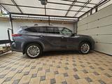 Toyota Highlander 2021 годаүшін25 000 000 тг. в Атырау – фото 2