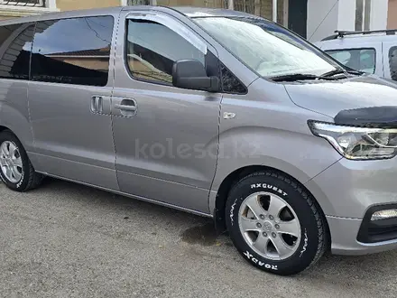 Hyundai Starex 2019 года за 13 000 000 тг. в Атырау – фото 7