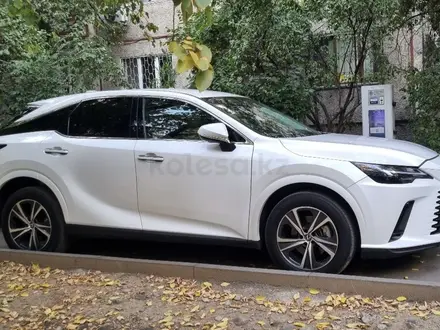 Lexus RX 350 2024 года за 29 500 000 тг. в Алматы – фото 10
