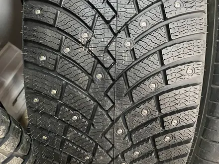 Pirelli SCORPION ICE ZERO 2 275/40 R21 107 H RFT за 290 000 тг. в Алматы