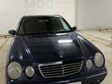 Mercedes-Benz E 320 2001 годаүшін4 500 000 тг. в Астана – фото 3