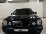 Mercedes-Benz E 320 2001 годаүшін4 500 000 тг. в Астана