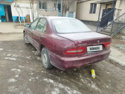 Mitsubishi Galant 1996 года за 350 000 тг. в Атырау – фото 2