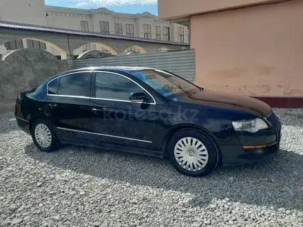 Volkswagen Passat 2006 года за 4 000 000 тг. в Шымкент – фото 2