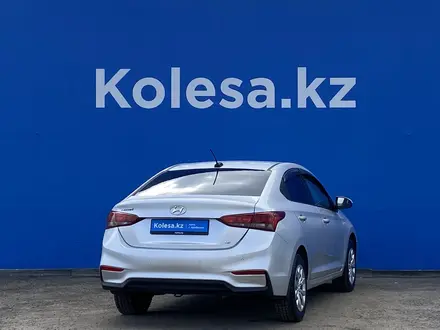 Hyundai Accent 2019 года за 8 005 175 тг. в Алматы – фото 3